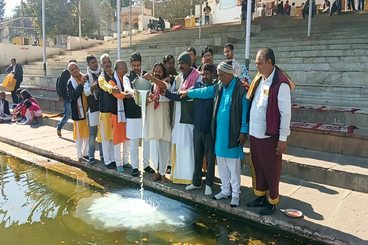 भारत एक्सप्रेस के चेयरमैन उपेंद्र राय का जन्मदिन आज, पुष्कर झील और ब्रह्मा मन्दिर में पुरोहित संघ ने की पूजा-अर्चना