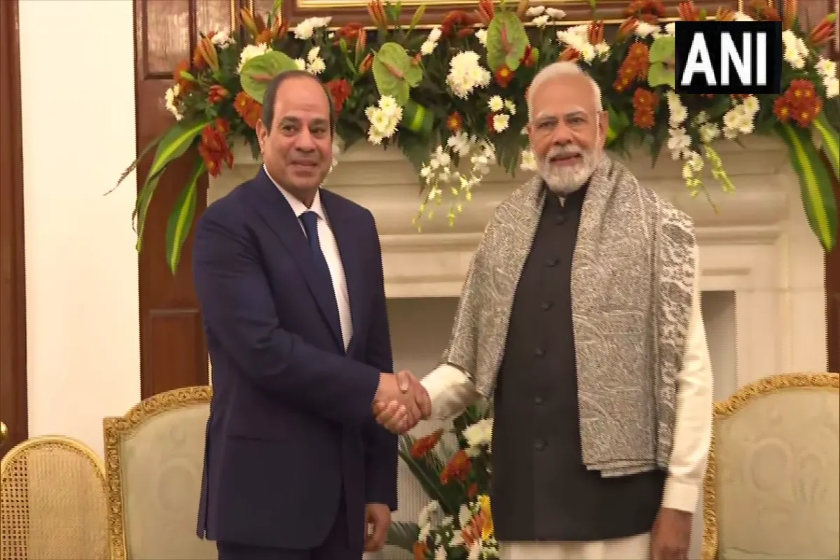 PM Modi: पीएम मोदी और मिस्र के राष्ट्रपति अब्देल फतह अल-सिसी की हुई मुलाकात, आतंकवाद समेत कई मुद्दों पर हुई चर्चा