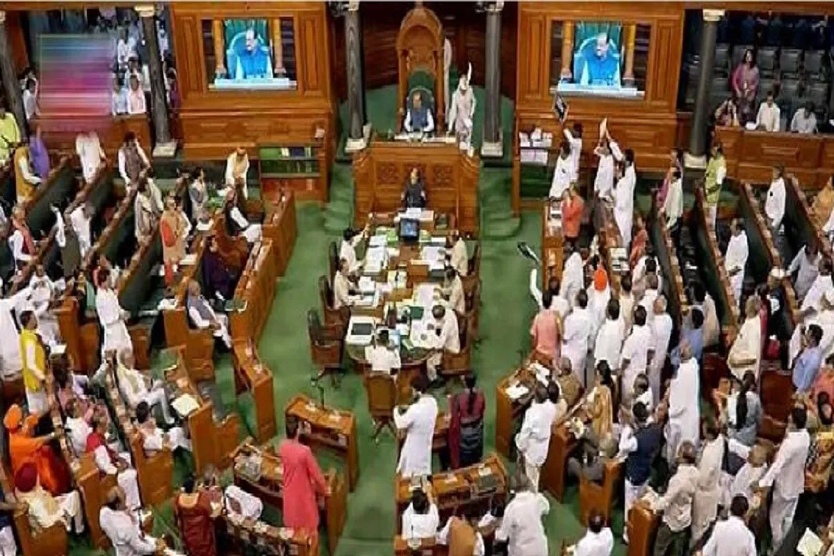 Parliament Budget Session: राहुल की टिप्पणी और अडानी मुद्दे पर सदन में हंगामा, बैठक दो बजे तक के लिए स्थगित