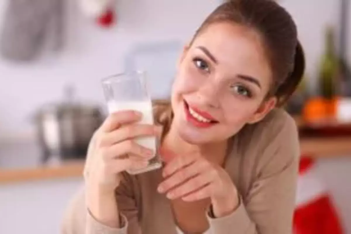 ज्यादा दूध पीने के क्या हैं नुकसान
